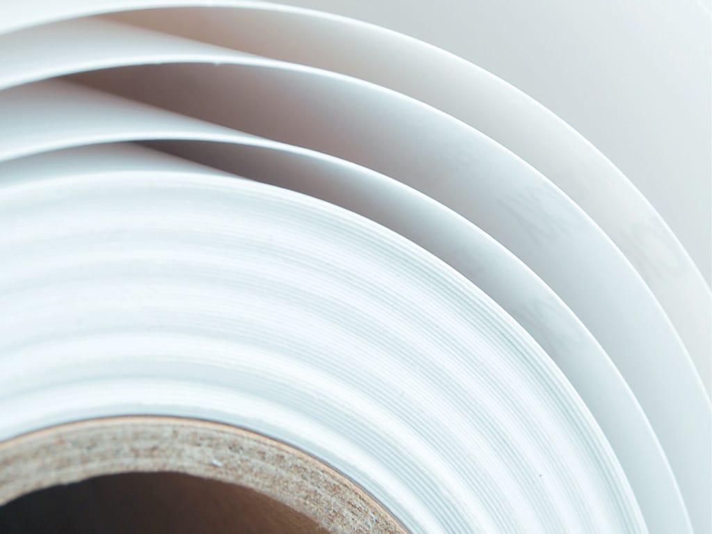 Kalideck HiFi C Matte premium coated white printing paper with a smooth glare-free texture.